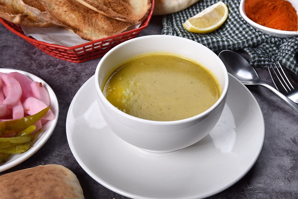 Lesan Asfour Soup - شوربة لسان عصفور